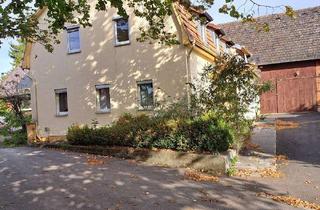 Haus kaufen in Am Gerichtsplatz, 96486 Lautertal, Haus mit Scheune
