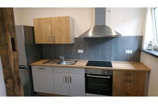 Haus mieten in 56727 Mayen, Modernisiertes Reihenendhaus mit drei Zimmern und EBK in Mayen, Mayen