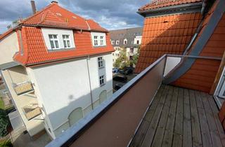 Wohnung mieten in Freiligrathstr. 19, 08058 Zwickau, NEU! Helle DG-Wohnung mit 3 Zimmern und Balkon