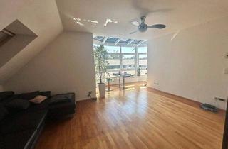 Wohnung kaufen in 12623 Berlin, Berlin - Lichtdurchflutete 3-Zimmer-DG-Maisonette mit Stellplatz-prov.frei