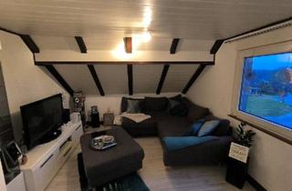 Wohnung kaufen in 42799 Leichlingen, Leichlingen (Rheinland) - Bezugsfreie 2-Zimmer-DG-Wohnung mit Einbauküche in Leichlingen