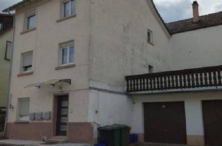 Haus kaufen in 74921 Helmstadt-Bargen, Helmstadt-Bargen - 3-Familien Haus zu verkaufen mit Doppelgarge
