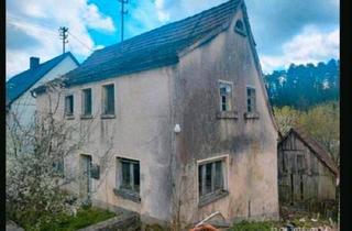 Haus kaufen in 91278 Pottenstein, Pottenstein - Kleines Grundstück (299m²) mit abrissreifem Haus in Pottenstein