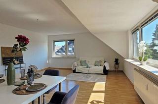 Wohnung kaufen in 53840 Troisdorf, MANNELLA *Sofort Bezugsfrei* Zentral gelegene Dachgeschosswohnung mit Gartennutzung & Garage