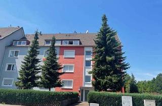Wohnung kaufen in 51105 Humboldt-Gremberg, Charmante Dachgeschosswohnung mit Dachterrasse
