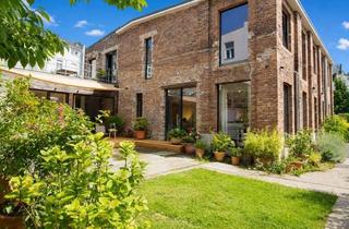 Loft kaufen in 40227 Oberbilk, Stillvolle Design-Loftwohnung mit privatem Garten in Hinterhoflage