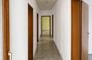 Wohnung kaufen in 76437 Rastatt, Großzügige 3-Zimmer-Wohnung mit rund 96 m² und individuellem Gestaltungspotenzial in Rastatt