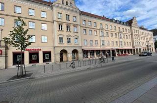 Wohnung kaufen in 17033 Innenstadt, Sofort nutzbar! 3 Zimmer Eigentumswohnung mit Keller im Stadtzentrum von Neubrandenburg