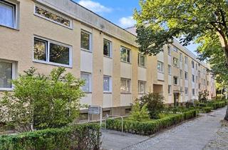 Wohnung kaufen in 12207 Lichterfelde, Bezugsfreie 3-Zimmer-Wohnung mit Balkon, Gäste-WC und Tiefgaragen-Stellplatz in Lichterfelde Süd