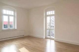 Wohnung kaufen in 01139 Trachau, Charmante 2-Zimmer-Altbauwohnung mit stilvollem Flair und individuellem Charakter.