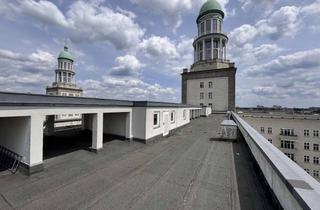 Wohnung kaufen in Karl Marx Allee 134, 10243 Friedrichshain, Historische Dachterrasse/ Dachgarten 1.000 m² mit sensationellem Panoramablick in Karl Marx Allee