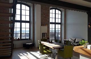 Loft kaufen in Spinnereiinsel 3d, 83059 Kolbermoor, Wohnen mit Weitblick: außergewöhnliches Loft im Industriedenkmal mit Alpenpanorama
