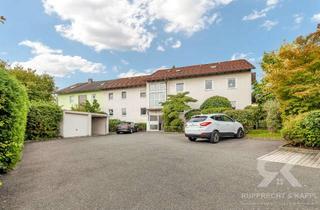 Wohnung kaufen in 92637 Rehbühl, Renovierte 2-Zimmer-Wohnung mit Balkon, Einbauküche und Stellplatz in zentraler Lage Weiden´s