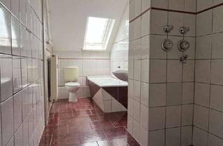 Wohnung mieten in Schneeberger Straße, 09125 Altchemnitz, 4-Raumwohnung im Dachgeschoss