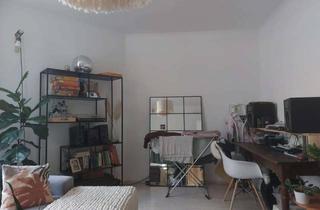 Wohnung mieten in 68169 Neckarstadt, Sanierte Altbauwohnung mit großer Wohnküche in renoviertem Altbau!