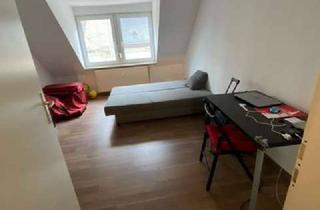 Wohnung mieten in 68169 Neckarstadt, Liebevoll sanierte Altbauwohnung mit Wohnküche in renoviertem Altbau in ruhigem Hinterhaus!