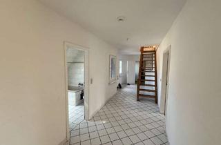 Wohnung mieten in Letterstr., 48653 Coesfeld, Wohnen auf 2 Etagen: 2,5-Zimmer-Maisonette-Wohnung in der Fußgängerzone in Coesfeld zu vermieten