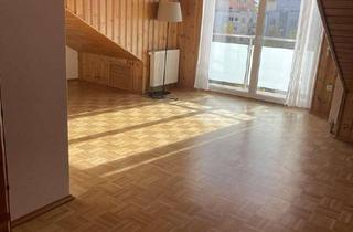 Wohnung mieten in 65462 Ginsheim-Gustavsburg, Gemütliche 3-Zimmer-Dachgeschosswohnung mit besonderem Charme in ruhiger Lage