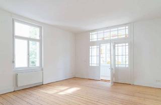 Wohnung mieten in 77652 Offenburg, Altbau-Charme trifft Moderne: kernsanierte Wohnung in zentraler Lage mit Balkon und EBK