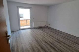 Wohnung mieten in Weststraße 16, 08112 Wilkau-Haßlau, *Schnell zugreifen* Gemütliche 2 RaumWE mit Balkon