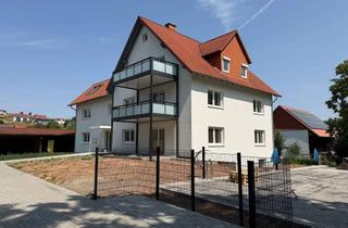 Wohnung mieten in Bergstraße 32, 37136 Ebergötzen, Erstbezug nach Sanierung: Schöne-2-ZKB-Wohnung mit Terrasse