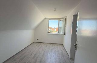 Wohnung mieten in Lochgasse, 68623 Lampertheim, Neu saniert, ruhig gelegen – Dachgeschosswohnung zum Erstbezug im 6-Parteienhaus