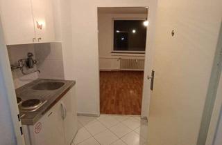 Wohnung mieten in 60325 Westend-Süd, Helle 1-Zi Wohnung mit Süd-Balkon im Westend