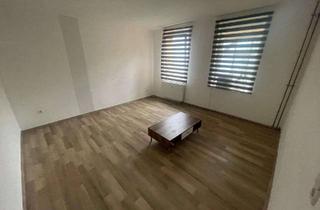 Wohnung mieten in 75172 Südweststadt, Lebendiger Wohnraum: 3-Zimmer-Wohnung mit Balkon in Pforzheim