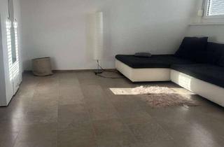 WG-Zimmer mieten in Große Bahngasse 12, 74072 Heilbronn, Eine gemütliche WG Zimmer über die Dächer von Heilbronn