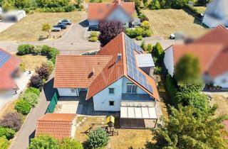 Haus kaufen in 74541 Vellberg, Top-Wohnlage trifft vielseitiges Wohnkonzept: Großzügiges Ein- / Zweifamilienhaus & Einliegerwohnung