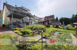 Haus kaufen in 78244 Gottmadingen, Ein Zuhause für Gartenliebhaber – zwei Wohnungen und viel Freiraum im Grünen