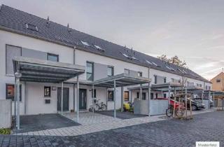 Einfamilienhaus kaufen in 24649 Wiemersdorf, Provi frei Einfamilienhaus mit Wintergarten und Garage -