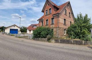 Haus kaufen in 75433 Maulbronn, Charakterhaus mit Scheune und großem Grundstück - Raum für Ihre Wohnideen