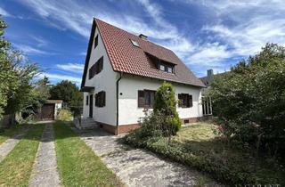 Einfamilienhaus kaufen in 82110 Germering, Renovierer aufgepasst! Hübsches Einfamilienhaus auf großem Grundstück, ca. 7 Minuten zur S-Bahn
