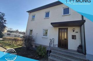 Haus kaufen in Sommerhofenstraße 45, 71067 Sindelfingen, Am Sommerhofenpark in Sindelfingen! Zweifamilienhaus mit großem Garten, Terrasse, Balkon und Garage
