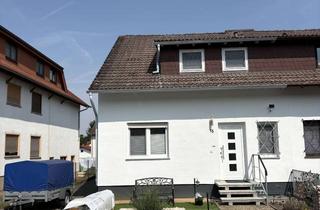 Doppelhaushälfte kaufen in 61197 Florstadt, Gepflegte Doppelhaushälfte mit schönem Garten und Terrasse