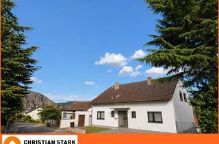 Haus kaufen in 55585 Norheim, Viel Platz, herrliche Aussicht und vielen Möglichkeiten – großzügiges 2–3-Familienhaus