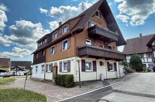 Doppelhaushälfte kaufen in 72290 Loßburg, Großzügige Doppelhaushälfte mit großzügigem Raumangebot in attraktiver Wohnlage von Loßburg