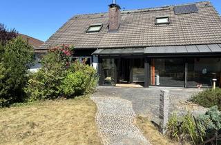 Einfamilienhaus kaufen in Köbler Weg 64, 63546 Hammersbach, Großzügiges Einfamilienhaus in bevorzugter Lage von Hammersbach. Keine zusätzliche Käuferprovision!
