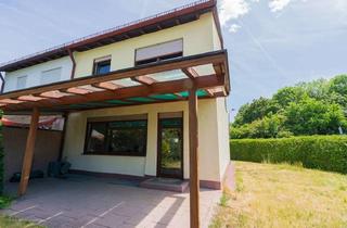 Haus kaufen in 82008 Unterhaching, **Heike Borchers Immobilien**Ein Haus zum Gestalten – Reiheneckhaus mit sonnigem Süd-West-Garten**