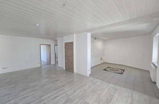 Haus kaufen in 63128 Dietzenbach, Vielseitiges Wohn- und Gewerbeensemble mit Mieteinnahmen und Entwicklungspotenzial in zentraler Lage