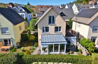 Einfamilienhaus kaufen in 78247 Hilzingen, Familienglück in Hilzingen: Einfamilienhaus mit 5 Zimmern, Wintergarten, Sauna und Garten