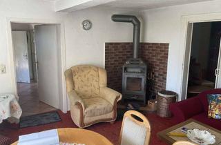 Einfamilienhaus kaufen in 06722 Weißenborn, Sanierungsbedürftiges Einfamilienhaus auf großem Grundstück mit Scheune und Garage