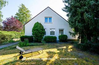 Einfamilienhaus kaufen in 97422 Deutschhof, Großzügiges freistehendes Einfamilienhaus mit Garage in exponierter Wohnlage am Hochfeld