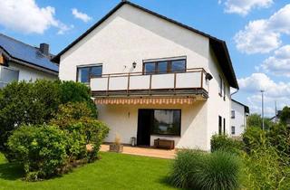 Haus kaufen in 63179 Obertshausen, Attraktives Zweifamilienhaus in sehr gutem Zustand, Selbstnutzung und Kapitalanlage