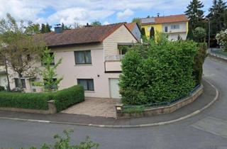Haus kaufen in 61231 Bad Nauheim, Einfamilienwohnhaus mit ELW in Top-Lage von Rödgen