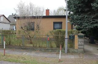 Einfamilienhaus kaufen in 13125 Buch, Einfamilienhaus mit Baupotenzial im Norden von Berlin von Privat