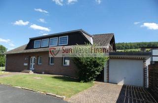 Haus kaufen in 37671 Höxter, EIN Haus, ZWEI Chancen! „Unten Rohdiamant, oben fertig: Gestalten Sie ca. 140 m² EG völlig frei ! inklusive 2. Wohnung im DG!“