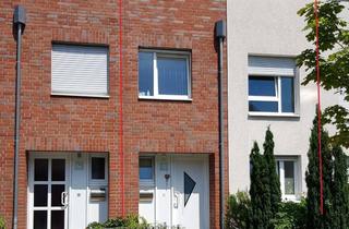 Haus mieten in 40489 Wittlaer, Schönes, ruhig gelegenes Reihenmittelhaus (Energiekl. B), 4 Zi, 2 Bäder, Garage, 200m zum U-Bahnhof