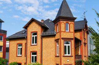 Anlageobjekt in 65812 Bad Soden, Gründerzeitvilla in Bad Soden: Praxis, Kanzlei, Wohnsitz
